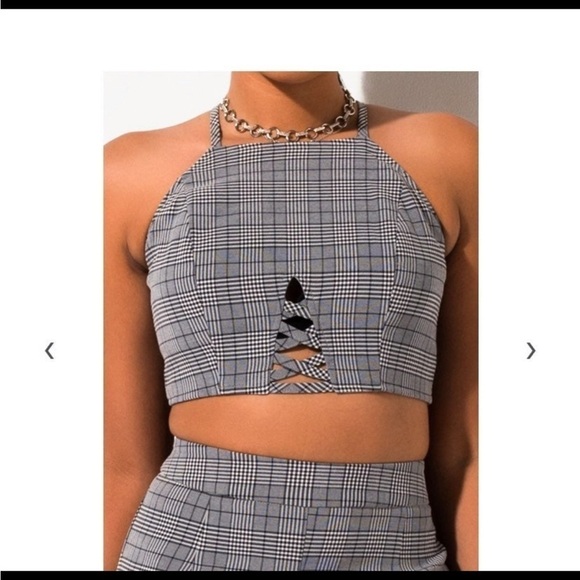 NWT AKIRA grey plaid cutout crisscross crop top L - Picture 4 of 4